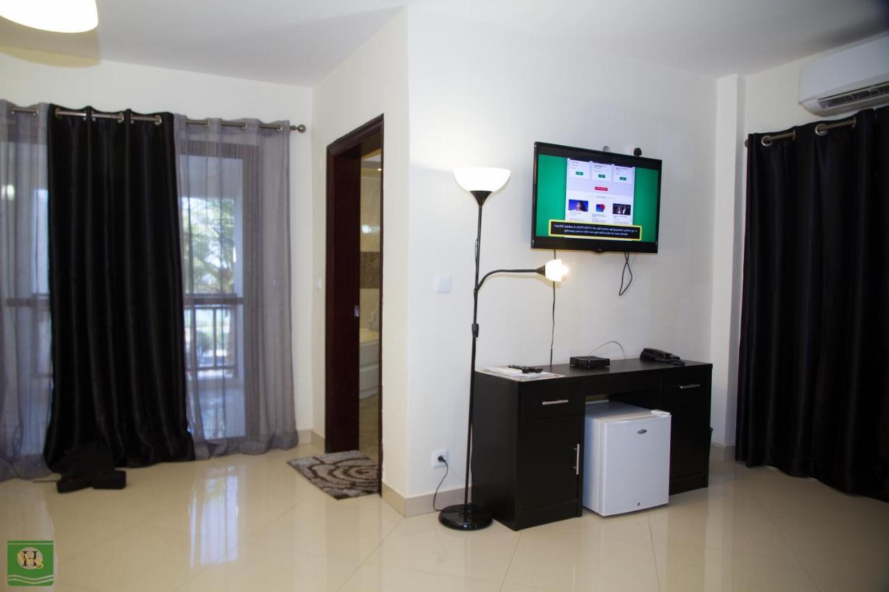 Hotel Wimbi Sun Пемба Экстерьер фото