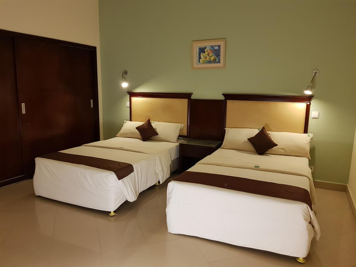 Hotel Wimbi Sun Пемба Экстерьер фото